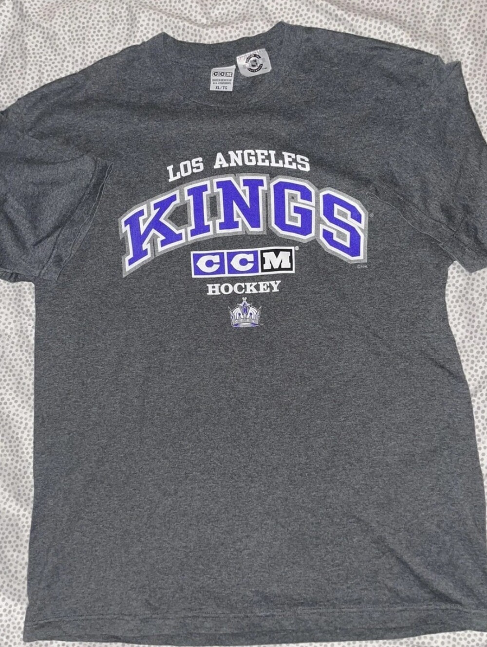 Men’s Vintage Los Angeles Kings Gray T-Shirt CCM NHL Hockey LA Purple Crown XL